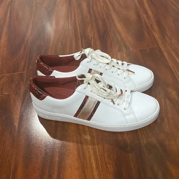 MICHAEL Michael Kors Irving Side-Striped Sneakers size 9 NWOB - Picture 5 of 11